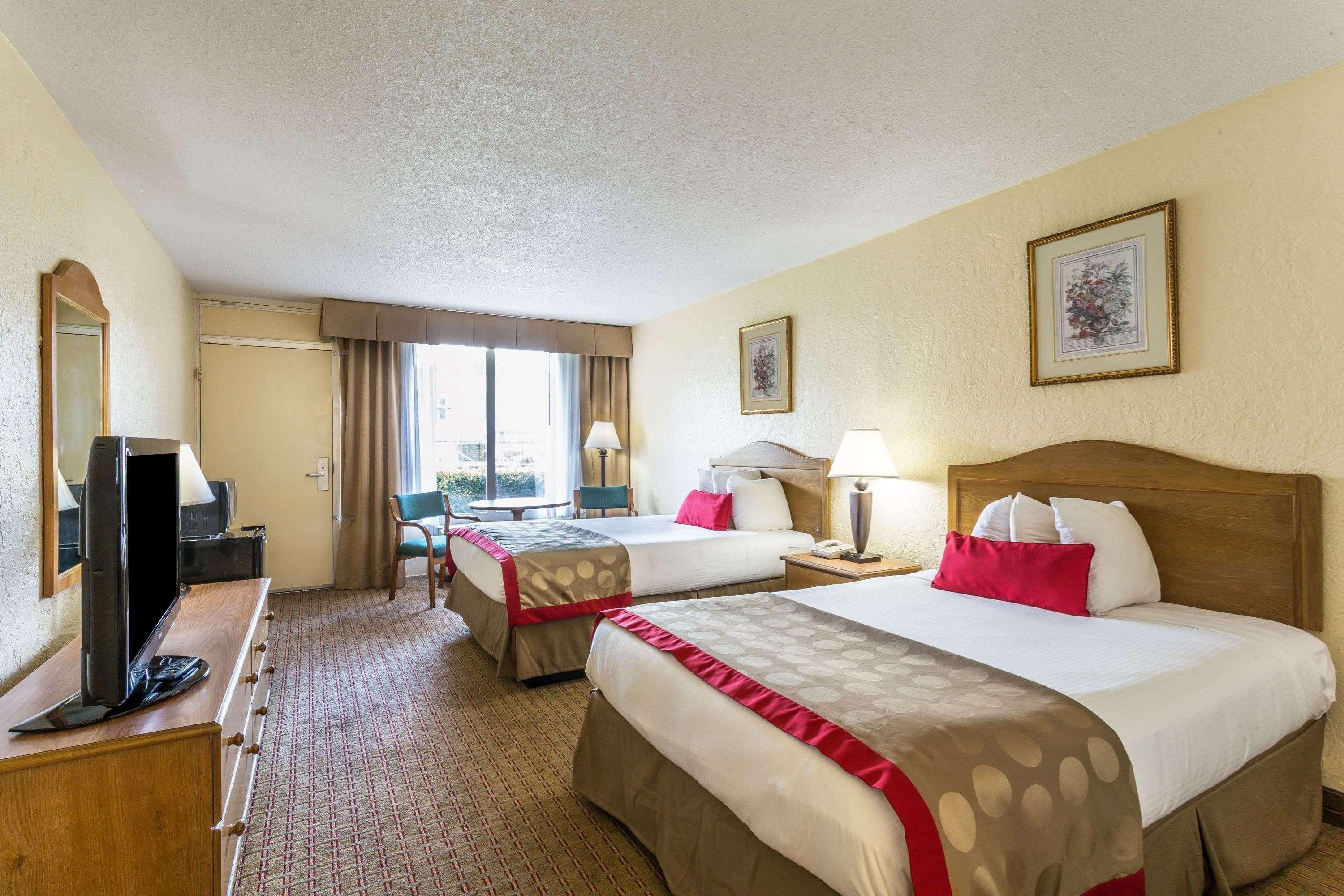 Ramada By Wyndham Houma Hotel Eksteriør billede