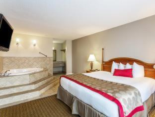 Ramada By Wyndham Houma Hotel Værelse billede